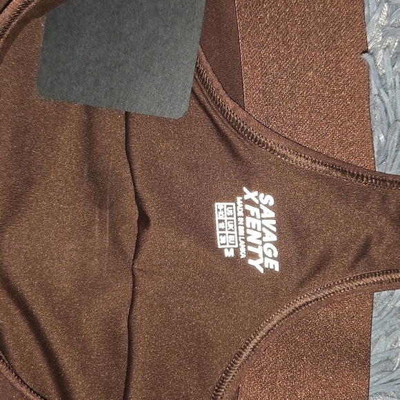 Savage X Fenty Brown Low Impact Sports Bra - Picture 3 of 3